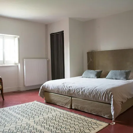 Charming With Pool Near Toulouse Semesterbostad