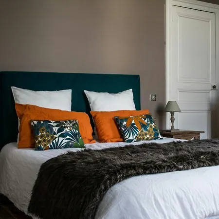 Charming With Pool Near Toulouse Semesterbostad