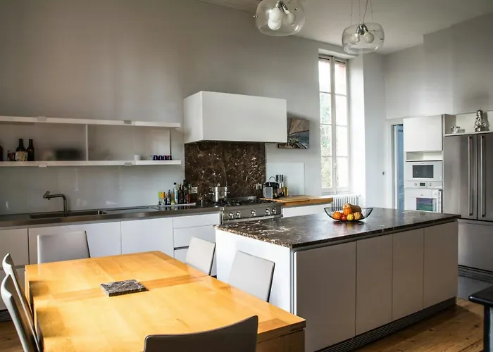 Ferienhaus Charming With Pool Near Toulouse Flourens